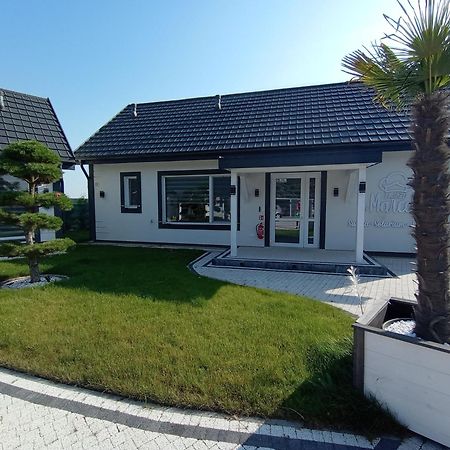 Motelik Zajazd U Marcela Byslaw Exterior foto